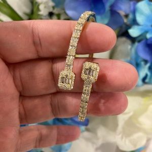 10k diamond baguette bangle